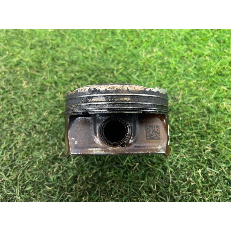 Поршень (двигатель и элементы) BMW 5-series F10 2011 3.0 11257558528