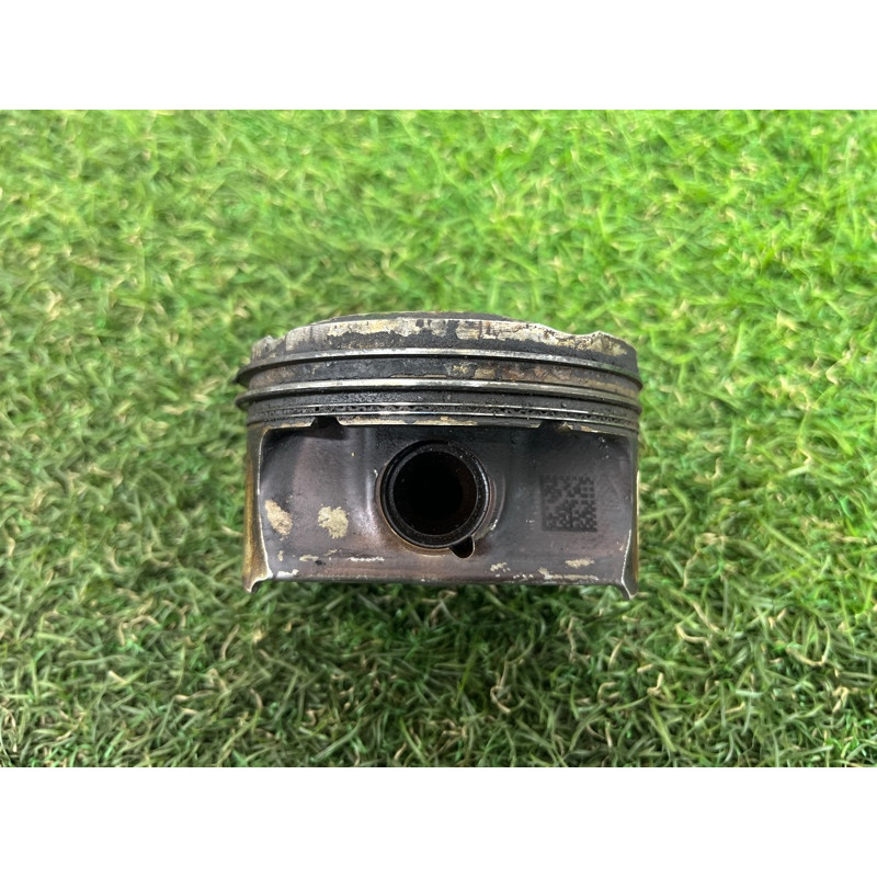 Поршень (двигатель и элементы) BMW 5-series F10 2011 3.0 11257558528