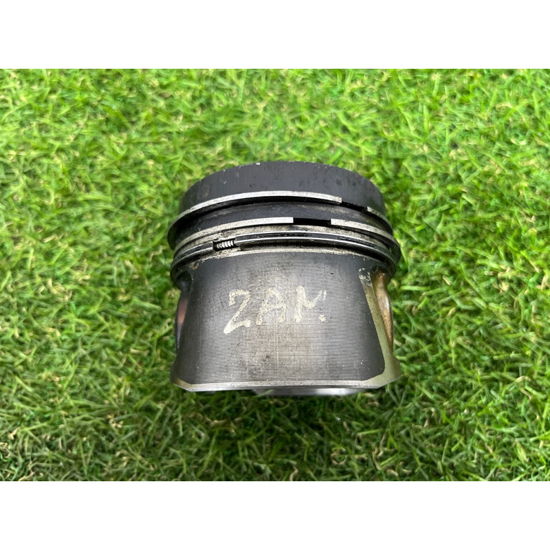 Поршень (двигатель и элементы) Volkswagen Amarok 2H 2012 2.0 tdi 03L107065N001