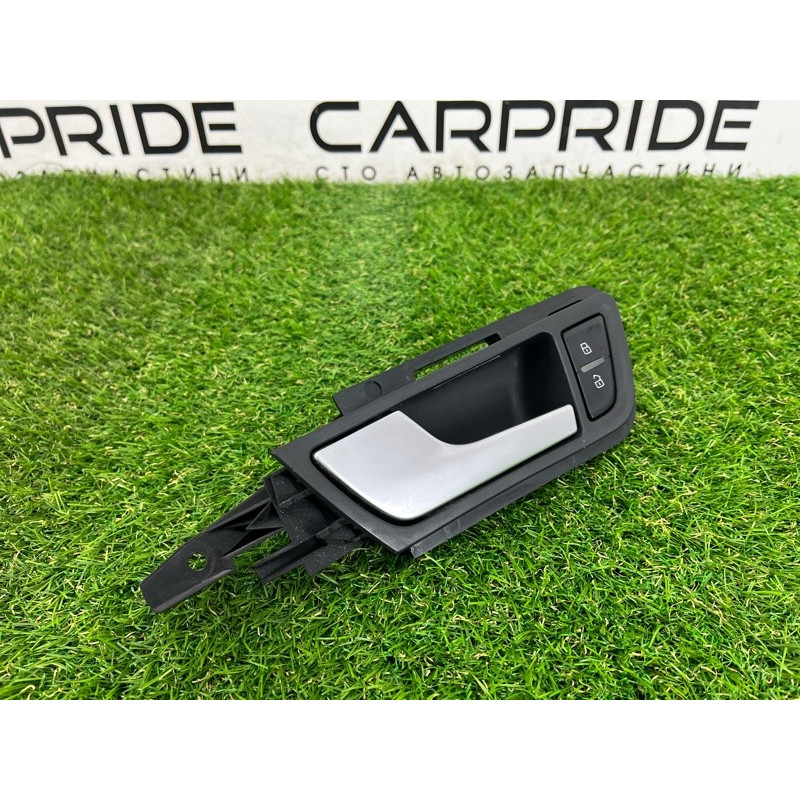 Ручка двери внутренняя (салон) AUDI Q5 8R 2012 3.2 CALB 8R0837019A6PS