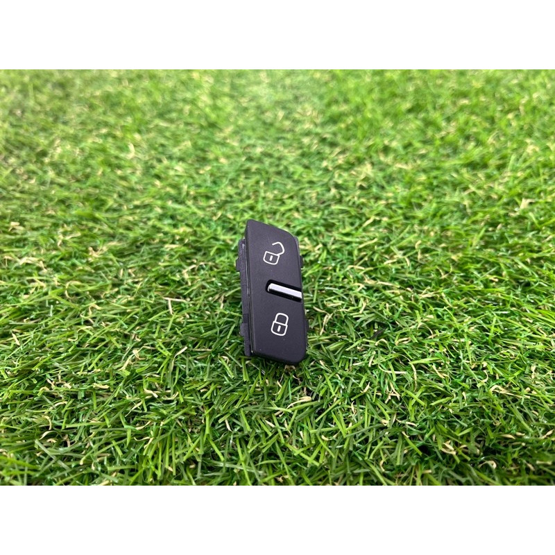 Кнопка блокировки центрального замка (электрика / кнопки) Volkswagen Touareg NF 2012 3.0 7P6962126A