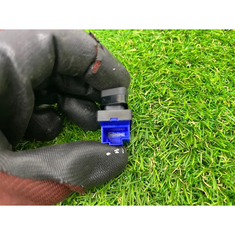 Кнопка блокировки центрального замка (электрика / кнопки) Volkswagen Touareg NF 2012 3.0 7P6962126A