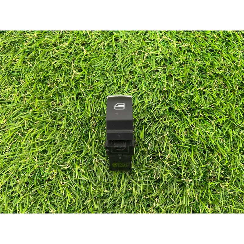 Кнопка стеклоподъемника (электрика / кнопки) Volkswagen Touareg NF 2012 3.0 5K0959855XSH