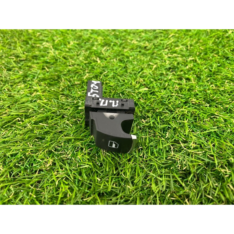 Кнопка стеклоподъемника (электрика / кнопки) Volkswagen Touareg NF 2012 3.0 5K0959855XSH