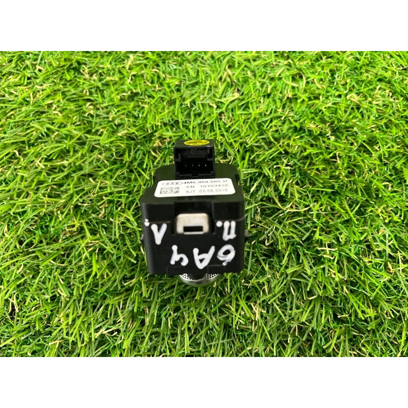 Кнопка регулировки зеркала (электрика / кнопки) AUDI A4 B9 2017 2.0 4M0959565P