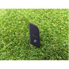 Кнопка блокировки центрального замка