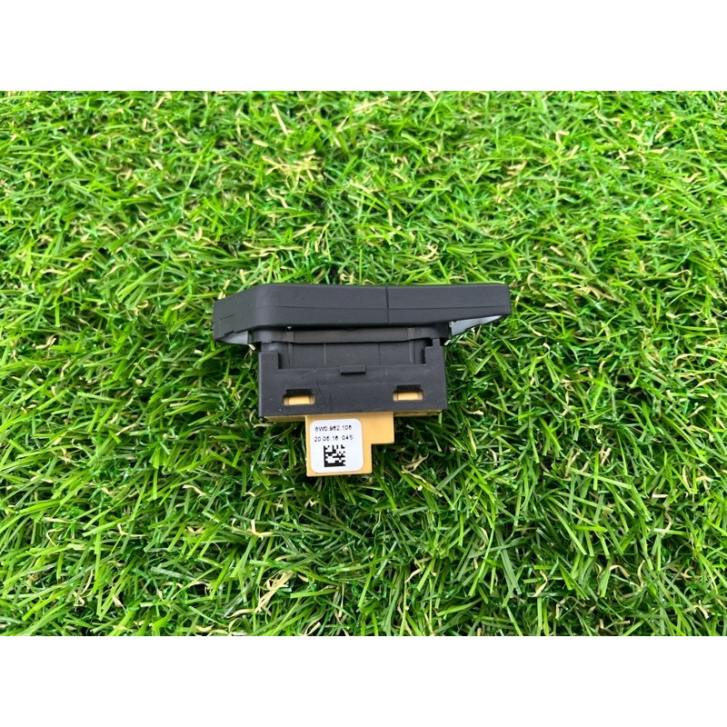 Кнопка блокировки центрального замка (электрика / кнопки) AUDI A4 B9 2017 2.0 8W09621085PR