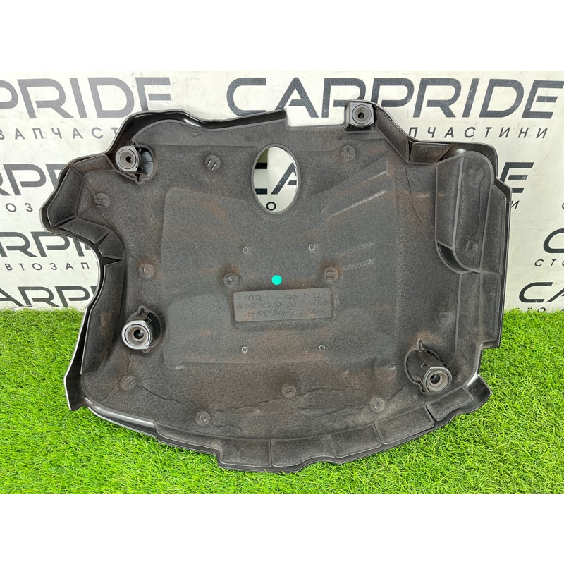 Декоративная крышка двигателя (двигатель и элементы) AUDI Q7 4M 2018 3.0 TFSi 06E103925AB