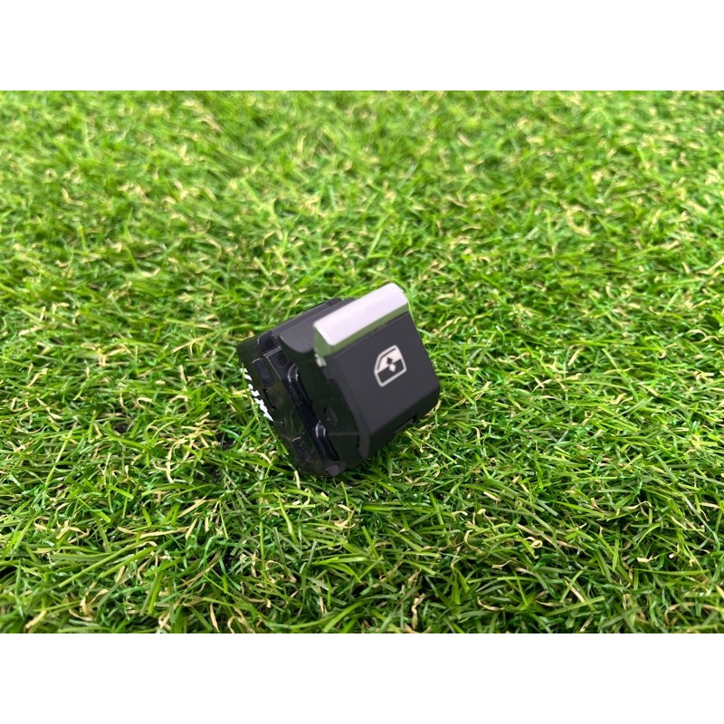 Кнопка стеклоподъемника (электрика / кнопки) AUDI A4 B9 2017 2.0 4M09598555PR