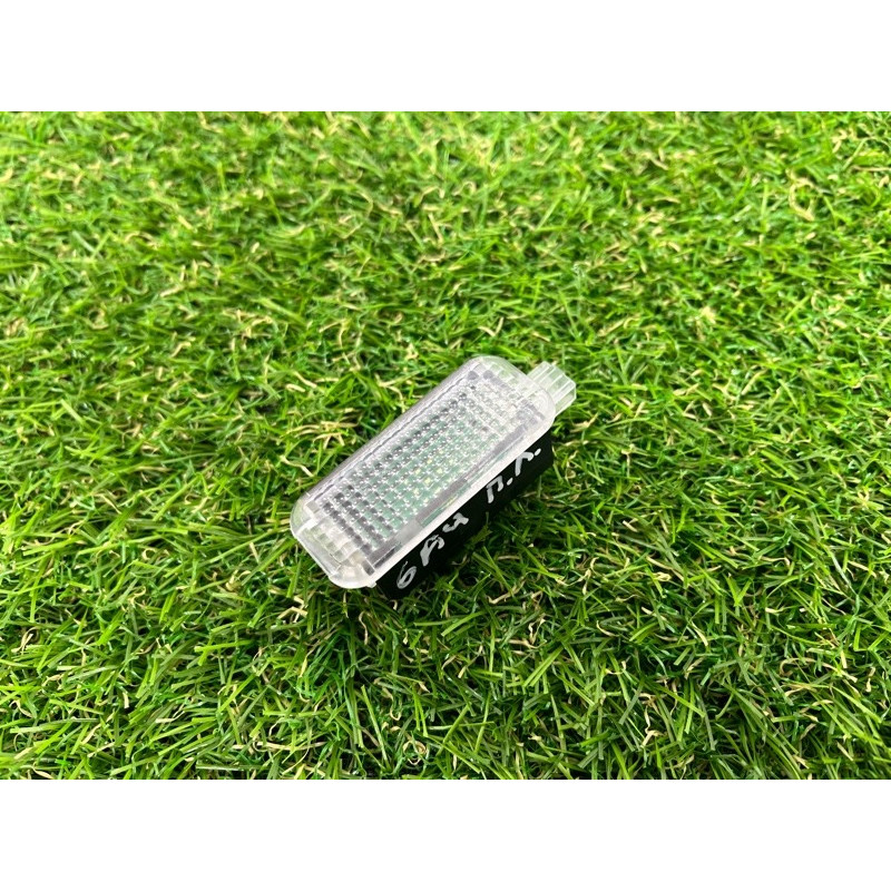 Плафон карты двери (электрика) AUDI A4 B9 2017 2.0 4E0947415