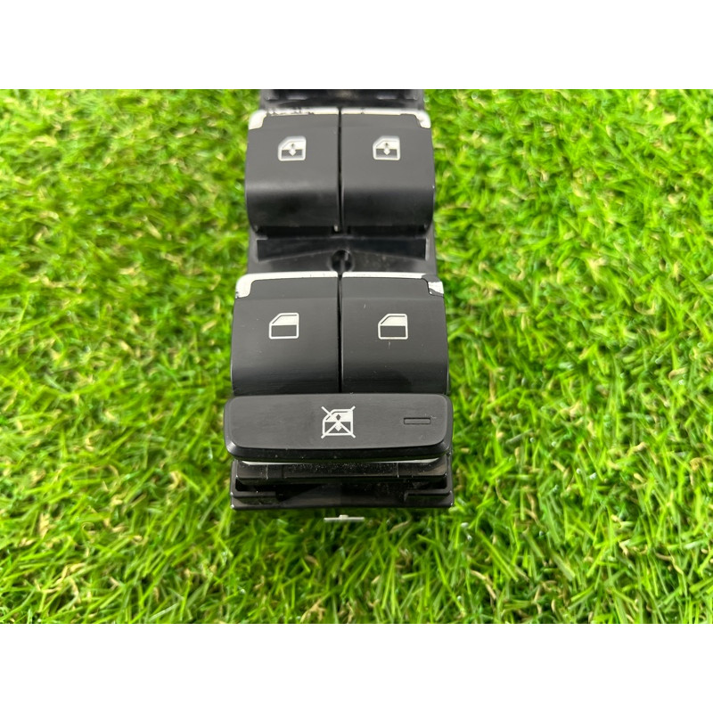 Блок кнопок стеклоподъемников (электрика / кнопки) Hyundai Santa Fe TM 2019 2.4GDI 93571S1140NNB