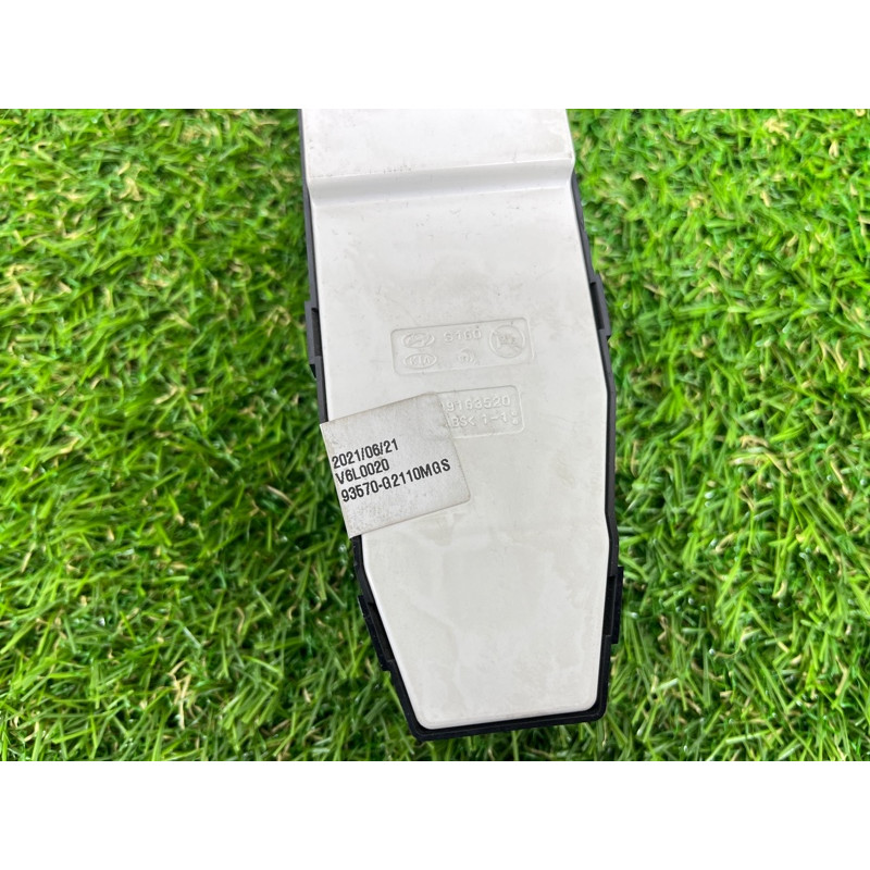 Блок кнопок стеклоподъемников (электрика / кнопки) Hyundai Ioniq AE 2021 1.6 Hybrid 93570G2110MGS