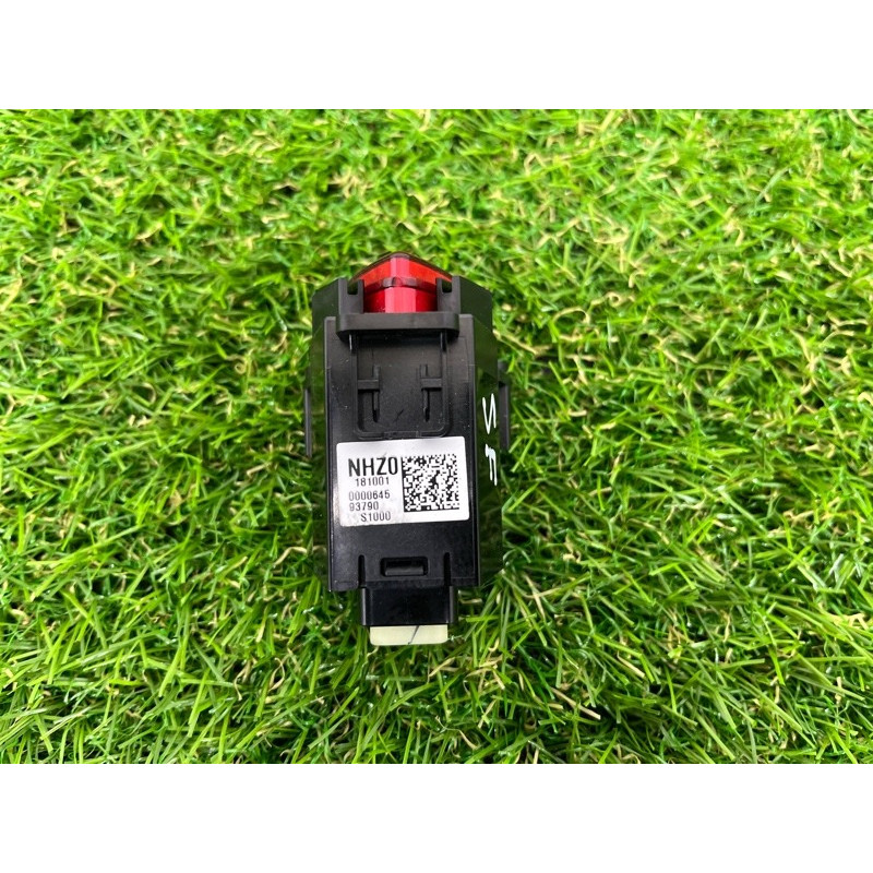 Кнопка аварийной сигнализации (электрика / кнопки) Hyundai Santa Fe TM 2019 2.4GDI 93790S1000