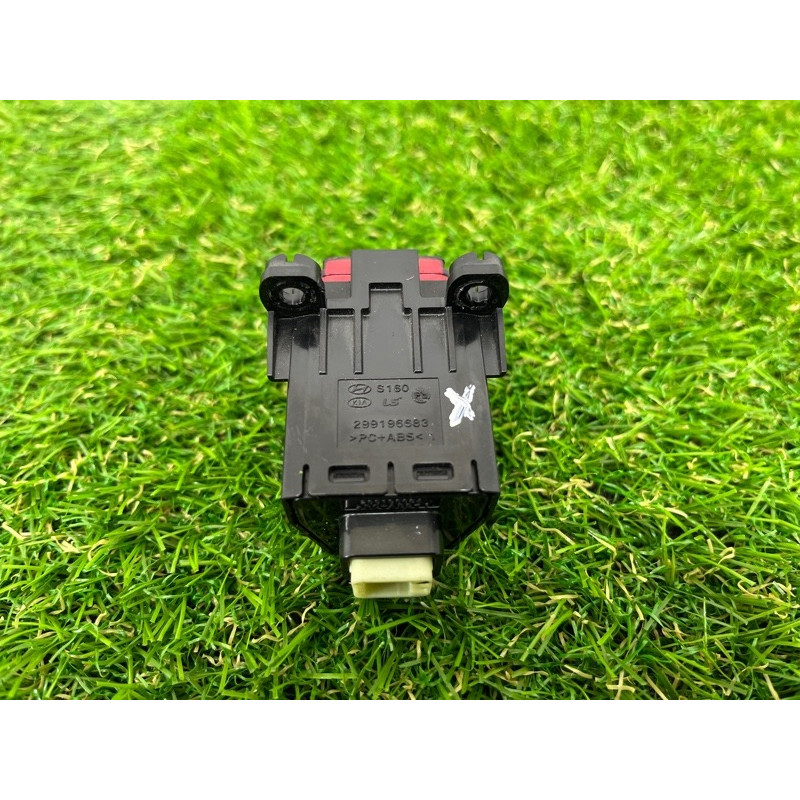 Кнопка аварийной сигнализации (электрика / кнопки) Hyundai Santa Fe TM 2019 2.4GDI 93790S1000