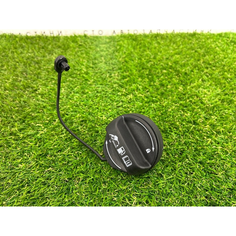 Крышка топливного бака (топливная система) Hyundai Ioniq AE 2021 1.6 Hybrid 31010CR000