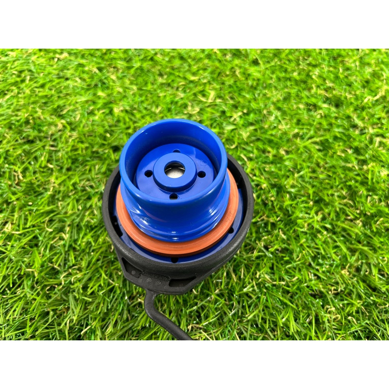 Крышка топливного бака (топливная система) Hyundai Ioniq AE 2021 1.6 Hybrid 31010CR000