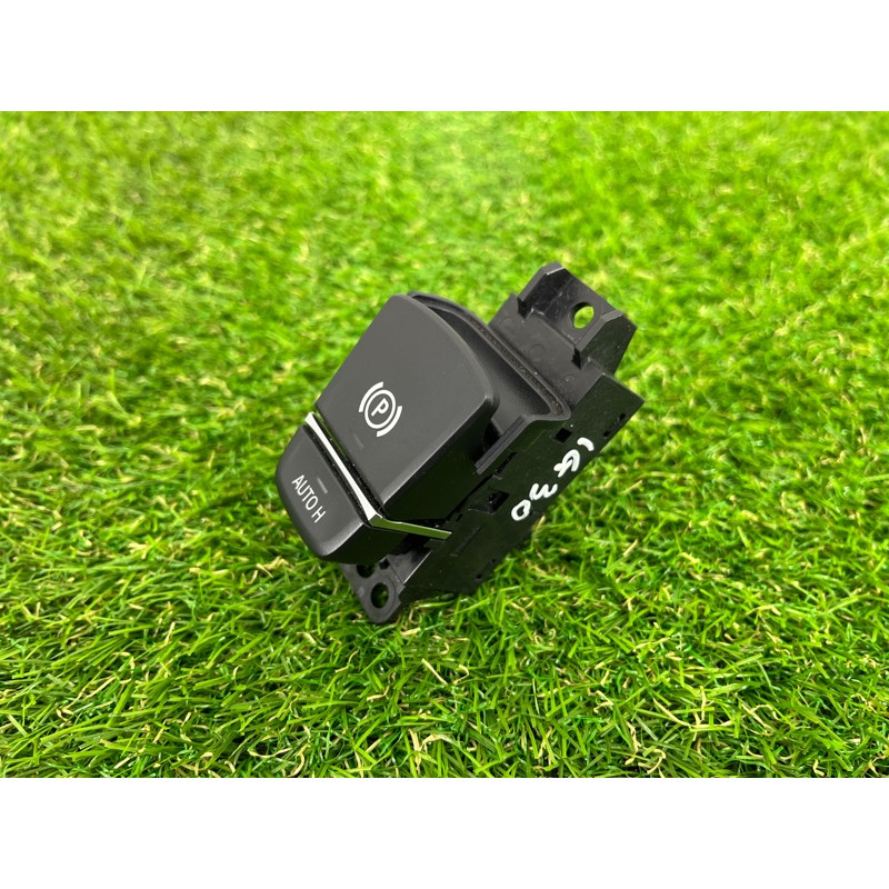 Кнопка стоянкового гальма (електрика / кнопки) BMW 5-series G30 2017 2.0 B46B20 61319109311