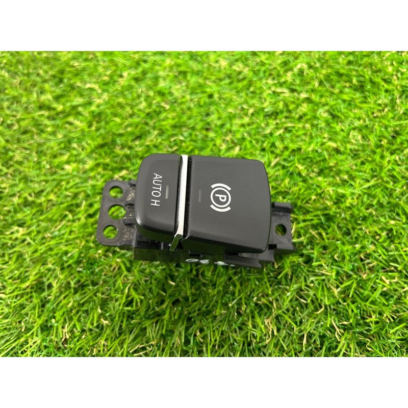 Кнопка стоянкового гальма (електрика / кнопки) BMW 5-series G30 2017 2.0 B46B20 61319109311