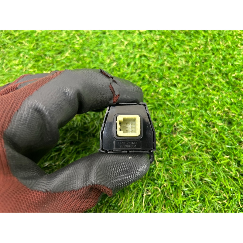 Кнопка аварийной сигнализации (электрика / кнопки) Hyundai Santa Fe TM 2019 2.4GDI 93790S1000