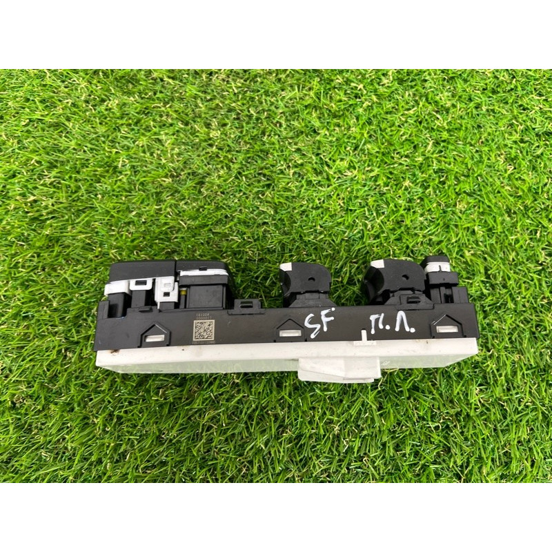 Блок кнопок стеклоподъемников (электрика / кнопки) Hyundai Santa Fe TM 2019 2.0 GDi Turbo 93571S1120NNB