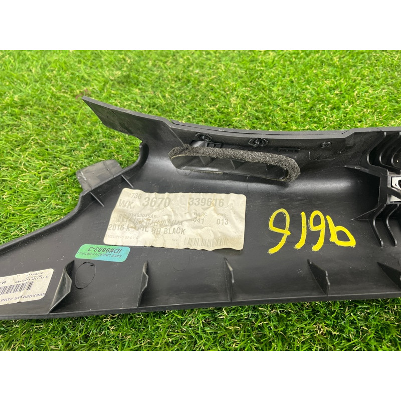 Обшивка Стойки (салон) Jeep Grand Cherokee WK2 2016 3.6 5VK88DX9AC