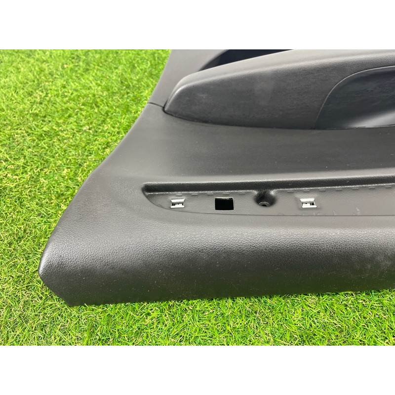 Дверная карта (салон) AUDI Q5 8R 2012 3.2 CALB 8R186710424A