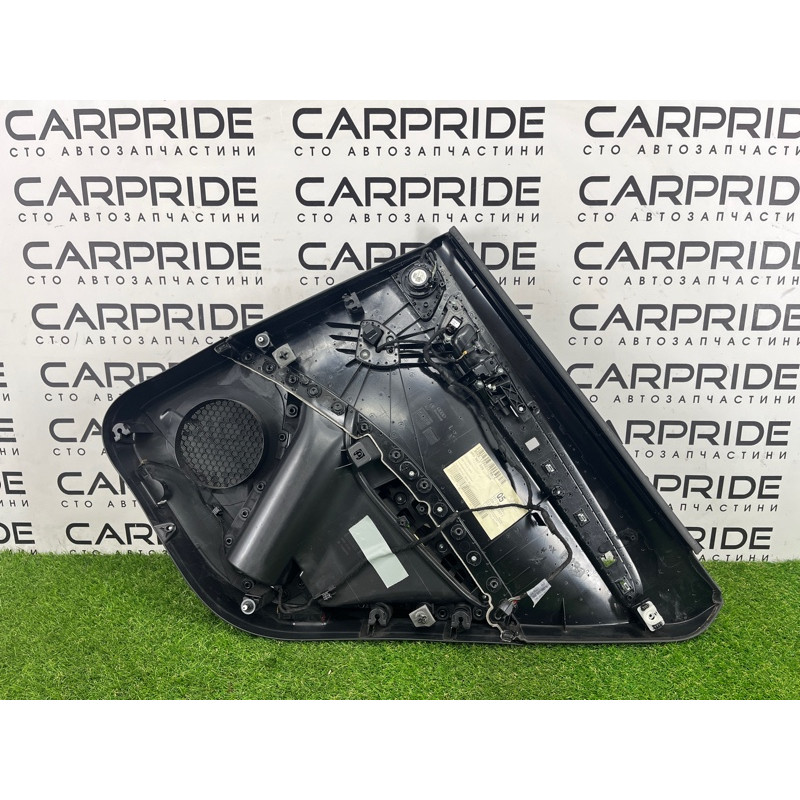 Дверная карта (салон) AUDI Q5 8R 2012 3.2 CALB 8R086730324A