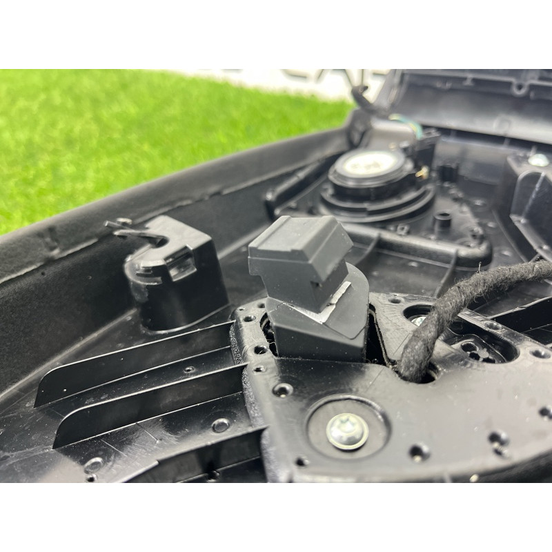 Дверная карта (салон) AUDI Q5 8R 2012 3.2 CALB 8R086730324A