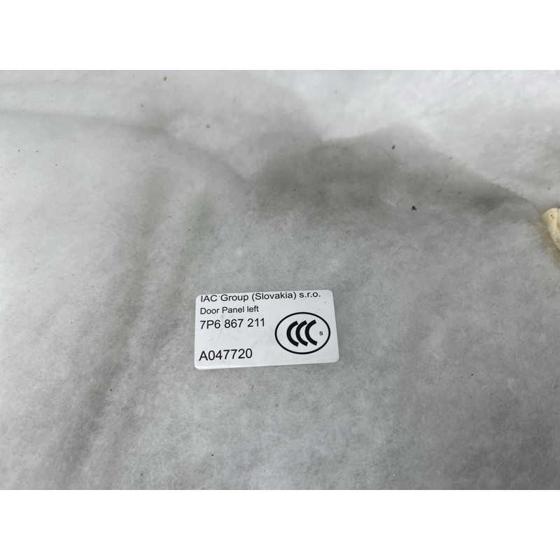 Дверная карта (салон) Volkswagen Touareg NF 2012 3.6 7P6867215JY0Z
