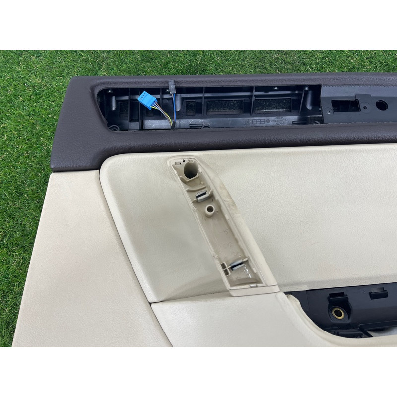 Дверная карта (салон) Volkswagen Touareg NF 2012 3.6 7P6867216JY0Z