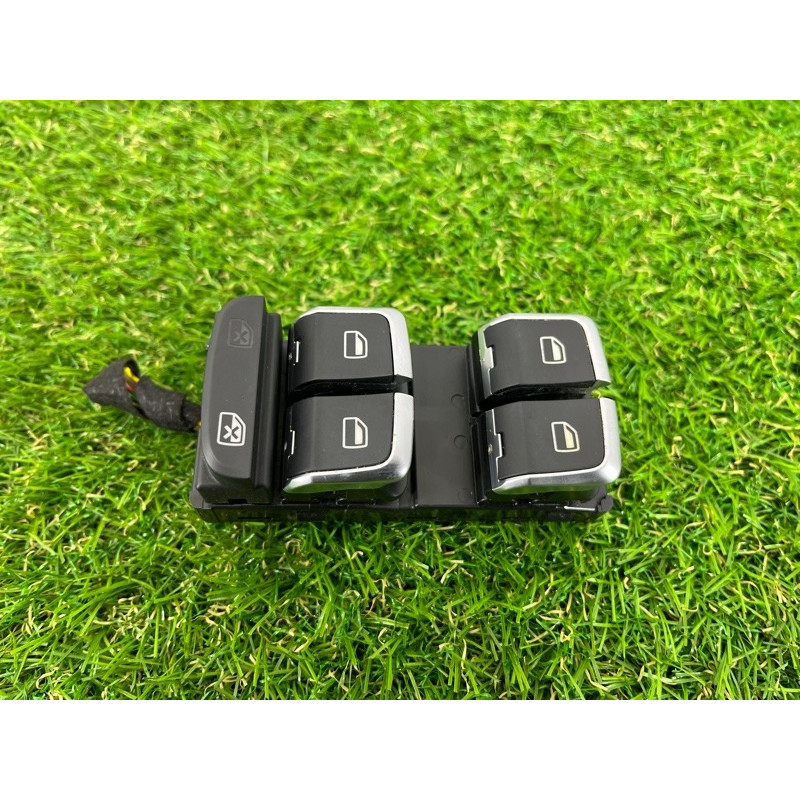 Блок кнопок стеклоподъемников (электрика / кнопки) AUDI A3 8V 2015 1.8 8V0959851A