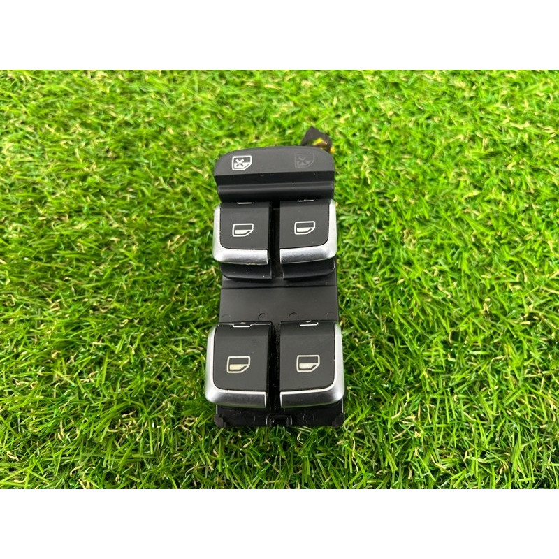 Блок кнопок стеклоподъемников (электрика / кнопки) AUDI A3 8V 2015 1.8 8V0959851A