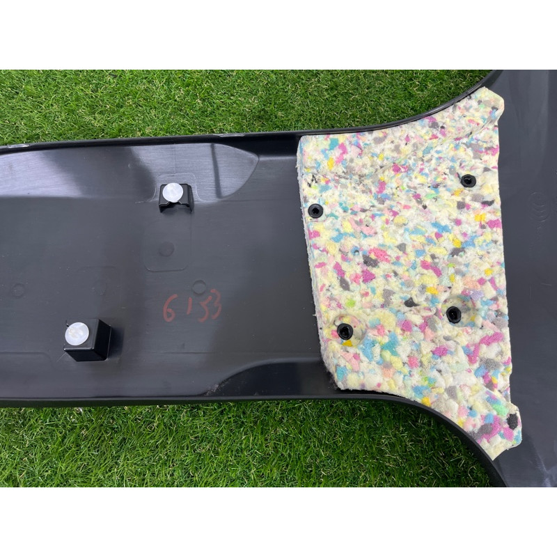 Обшивка центральної стійки (салон) BMW 5-series G30 2017 2.0 B46B20 51437419854