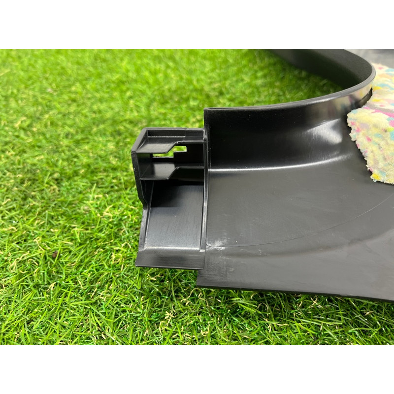 Обшивка центральної стійки (салон) BMW 5-series G30 2017 2.0 B46B20 51437419854