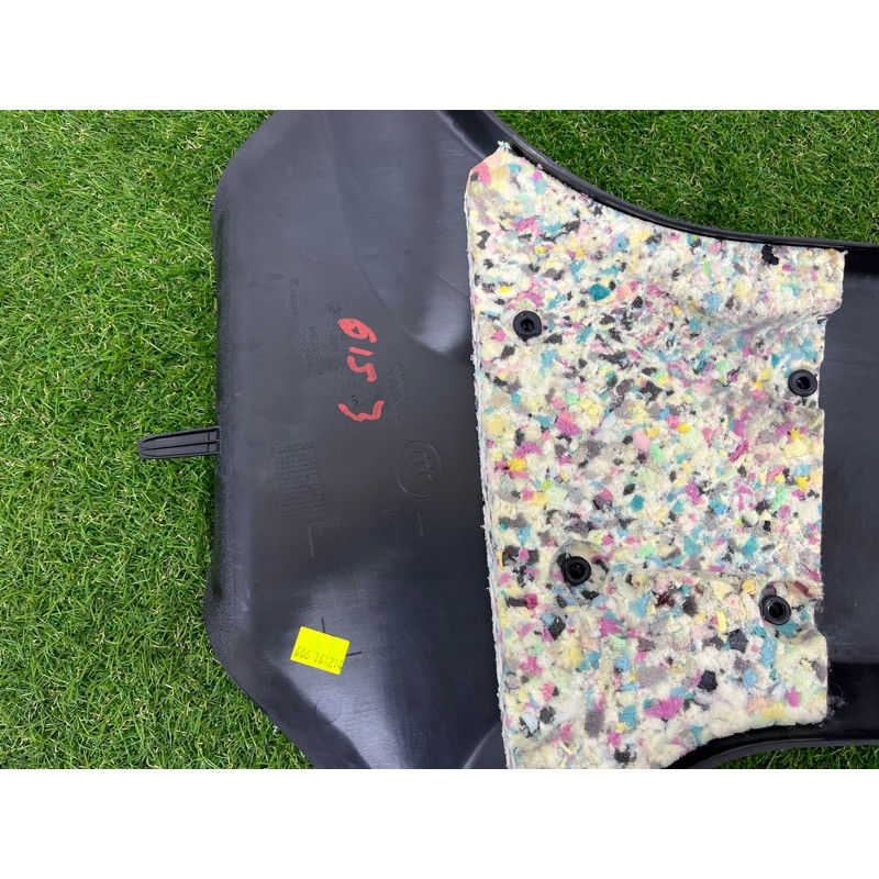 Обшивка центральної стійки (салон) BMW 5-series G30 2017 2.0 B46B20 51437419853