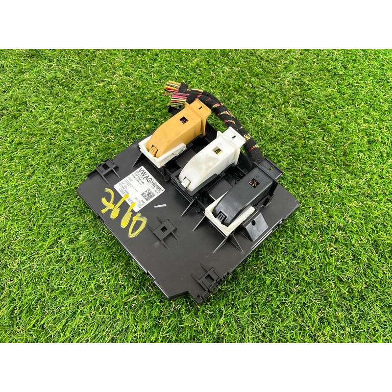 Блок комфорта (электрика / блок управления) Volkswagen Passat B7 2016 1.8 5K0937085AE