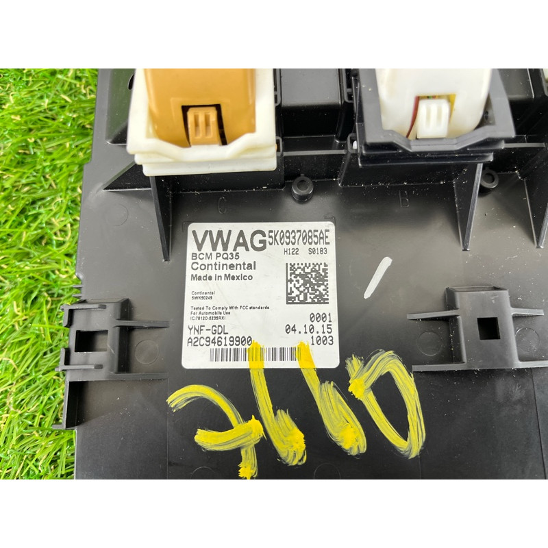 Блок комфорта (электрика / блок управления) Volkswagen Passat B7 2016 1.8 5K0937085AE