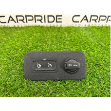 Кнопка складывания сиденья