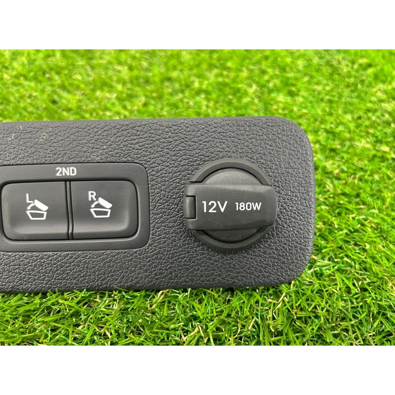 Кнопка складывания сиденья (электрика / кнопки) Hyundai Santa Fe TM 2019 2.0 GDi Turbo 894B0S2500NNB