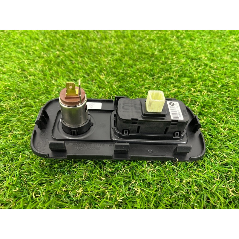 Кнопка складывания сиденья (электрика / кнопки) Hyundai Santa Fe TM 2019 2.0 GDi Turbo 894B0S2500NNB