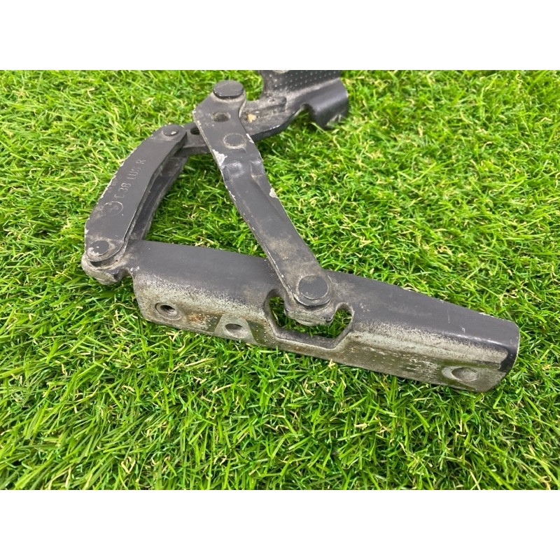 Петля капота (кузов і елементи) BMW 7-series E38 1996 M60B40 41618203271