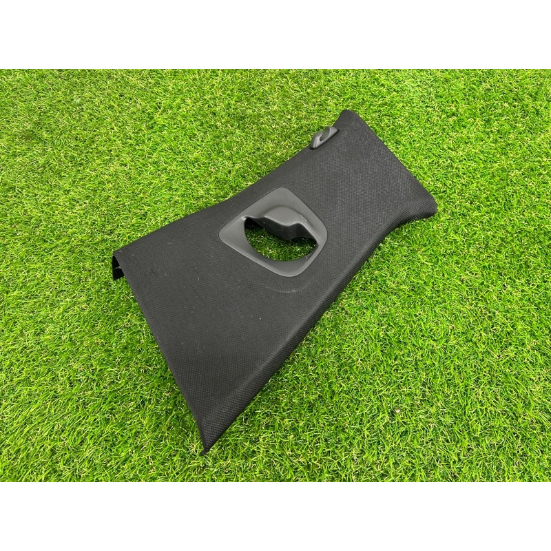 Обшивка центральної стійки (салон) BMW 5-series G30 2017 2.0 B46B20 51438065025