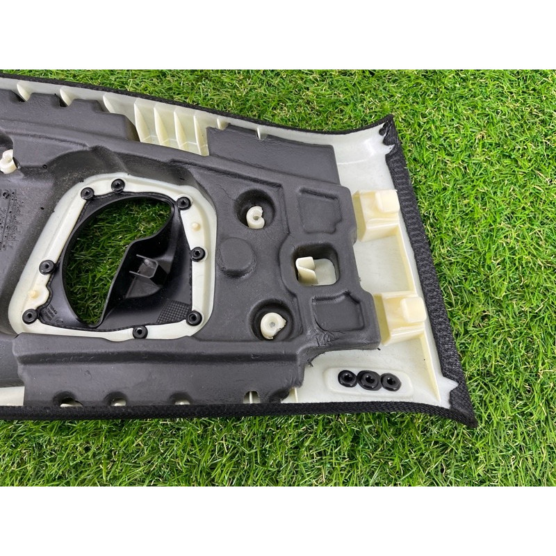 Обшивка центральної стійки (салон) BMW 5-series G30 2017 2.0 B46B20 51438065025