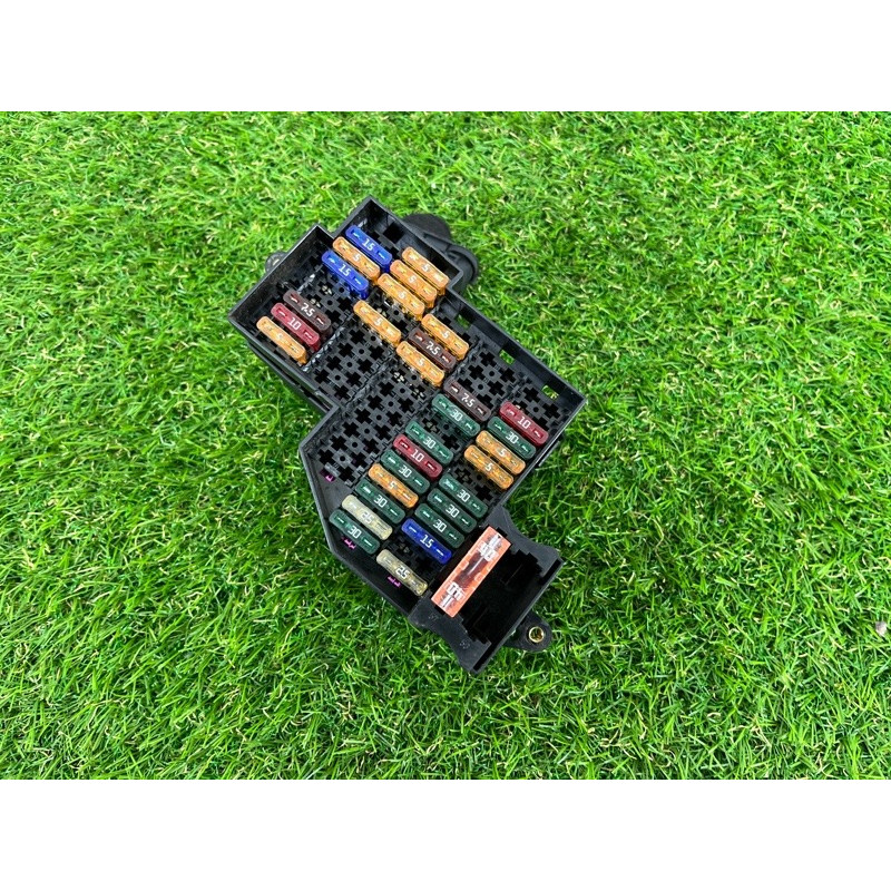 Блок предохранителей (электрика) Volkswagen Touareg FL 2015 3.6 7P0941824C