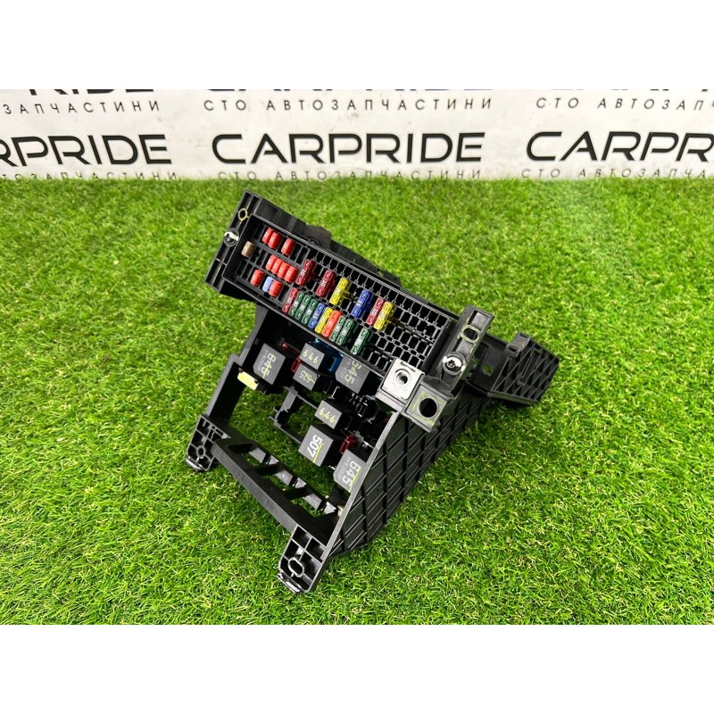 Блок предохранителей (электрика) Volkswagen Passat B7 2016 1.8 000937615