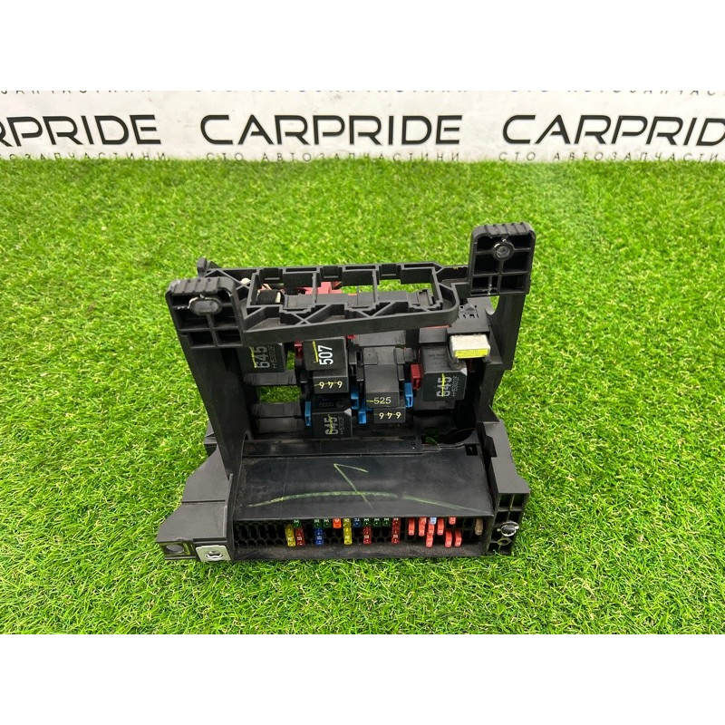 Блок предохранителей (электрика) Volkswagen Passat B7 2016 1.8 000937615