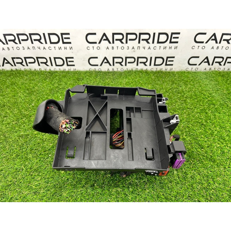 Блок предохранителей (электрика) AUDI A3 8V 2018 2.0 CZRA 5Q0937615C