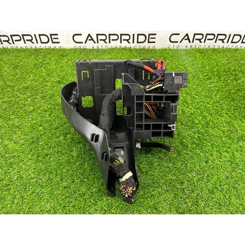 Блок предохранителей (электрика) AUDI A3 8V 2018 2.0 CZRA 5Q0937615C