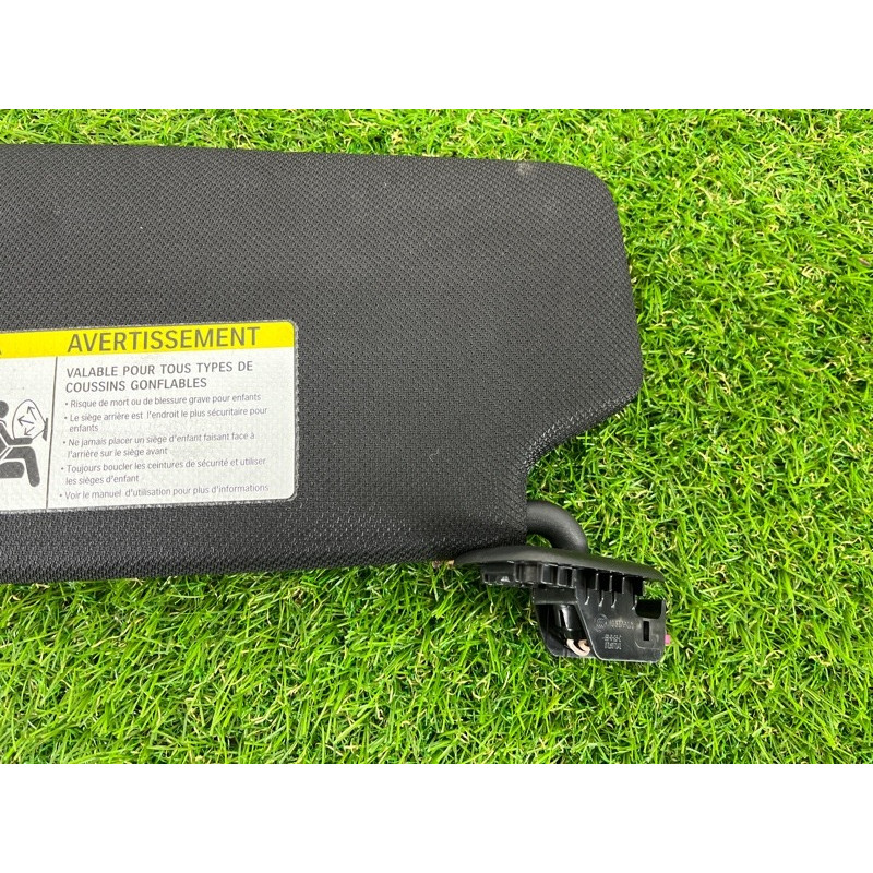 Козирок сонцезахисний (салон) BMW 5-series G30 2017 2.0 B46B20 51168068742