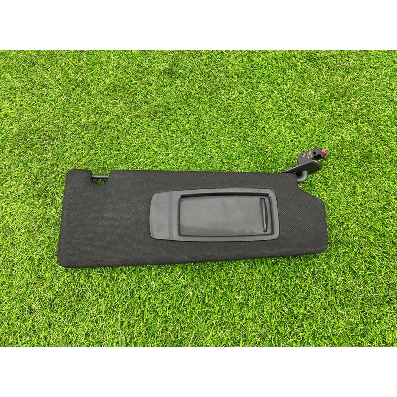 Козирок сонцезахисний (салон) BMW 5-series G30 2017 2.0 B46B20 51168068742